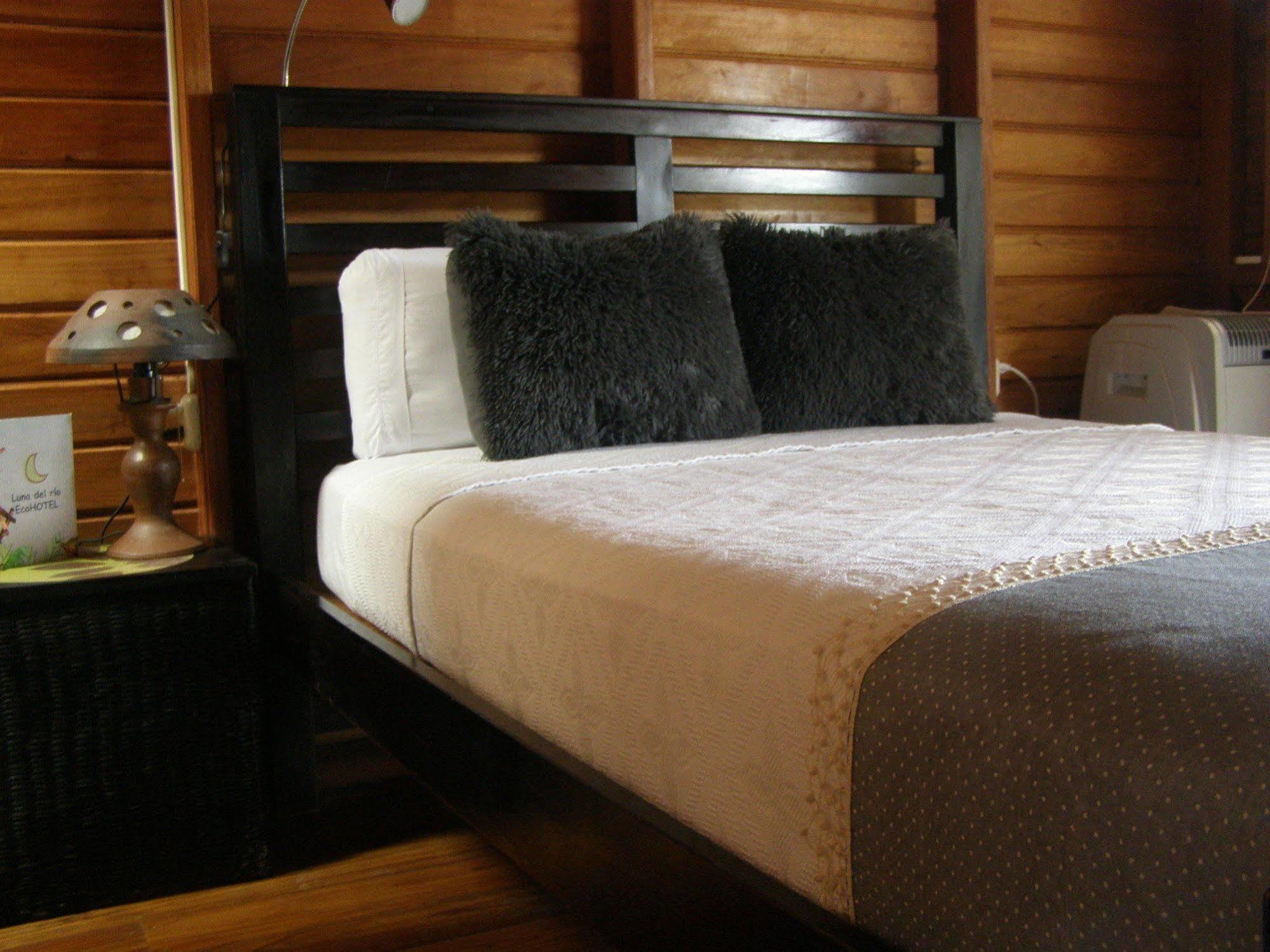 Ecolodge Luna Del Rio Эль-Кастильо-де-ла-Консепсьон Экстерьер фото