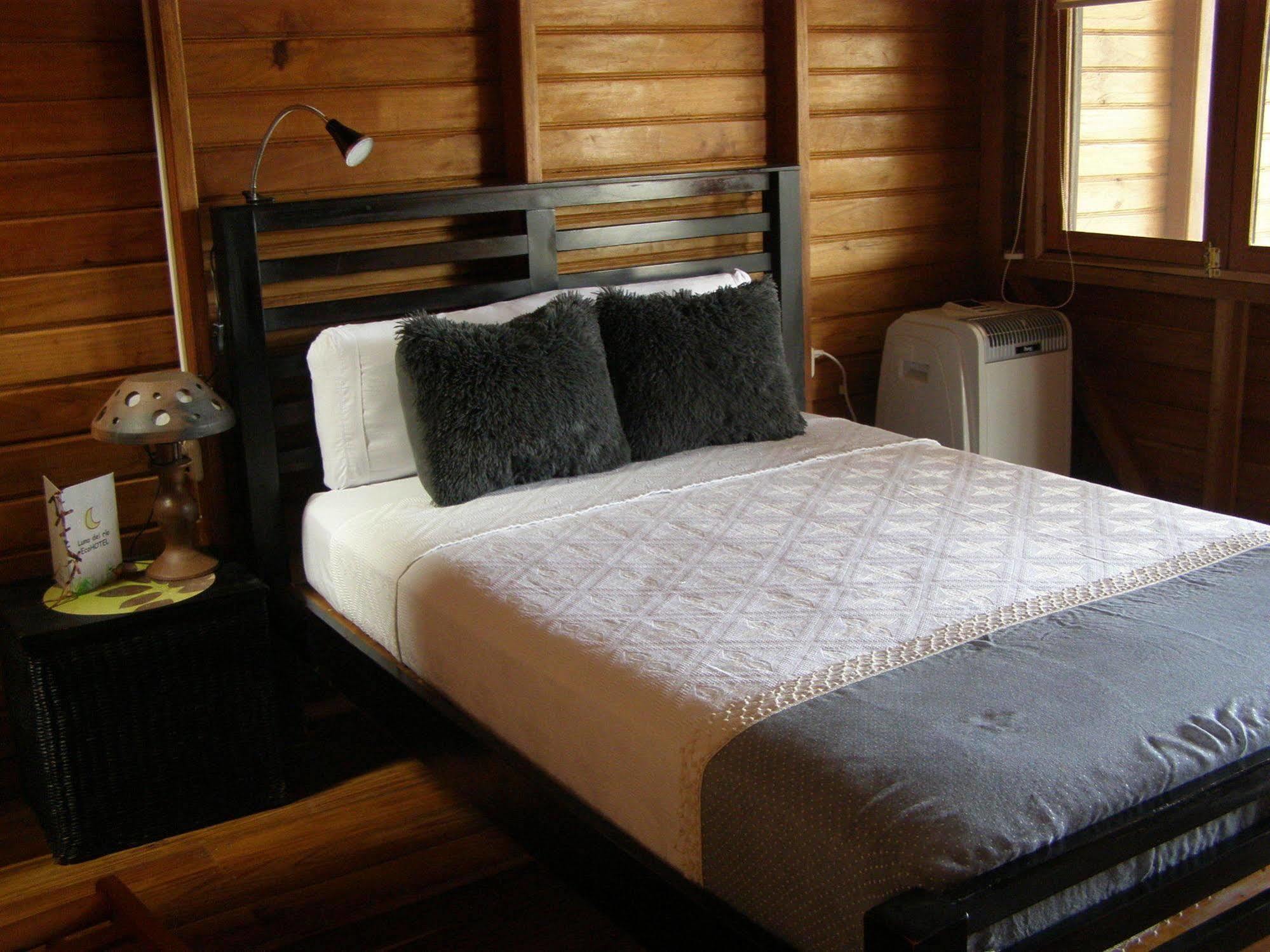 Ecolodge Luna Del Rio Эль-Кастильо-де-ла-Консепсьон Экстерьер фото